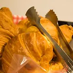 Bed and breakfast Relais Cola Di Rienzo Roma