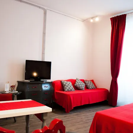 Relais Cola Di Rienzo Couette-café 4*