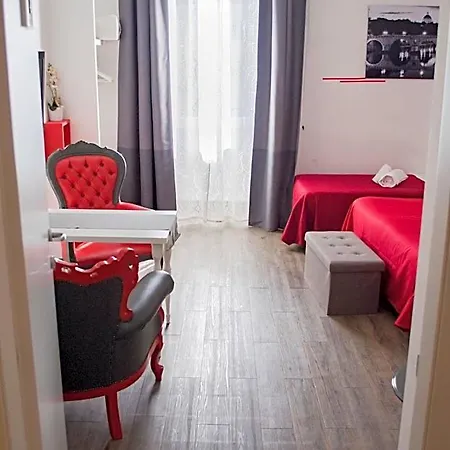 Relais Cola Di Rienzo B&B 4*