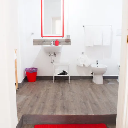 Oda ve Kahvaltı Relais Cola Di Rienzo
