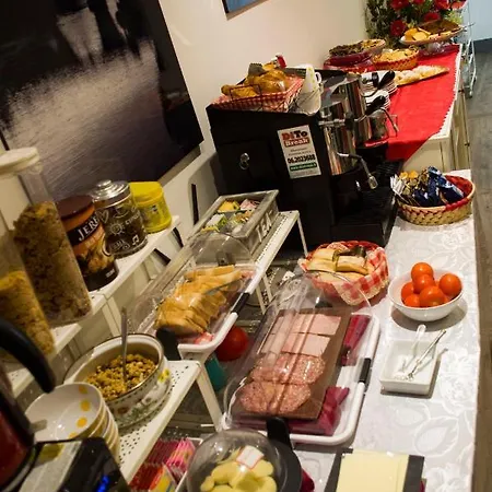 Oda ve Kahvaltı Relais Cola Di Rienzo Roma