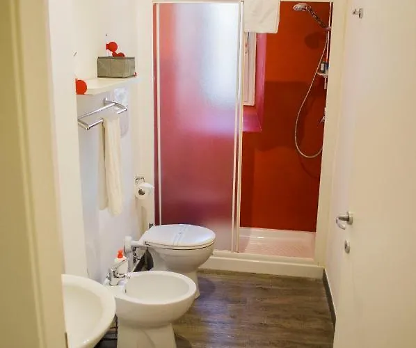 Relais Cola Di Rienzo Bed & Breakfast 4*