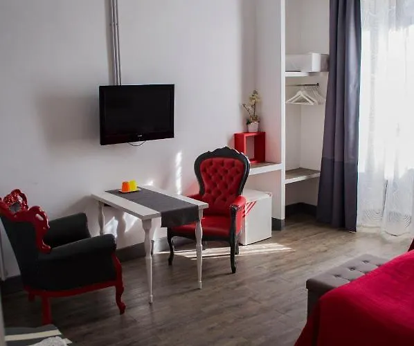 Bed & Breakfast Relais Cola Di Rienzo 4*