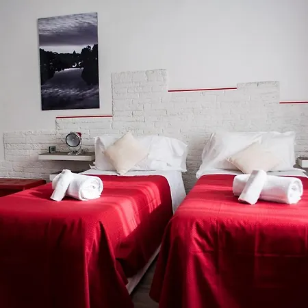 Relais Cola Di Rienzo Отель типа 