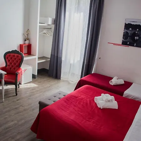 Relais Cola Di Rienzo Отель типа 