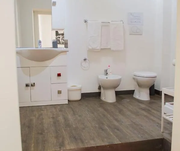 Oda ve Kahvaltı Relais Cola Di Rienzo